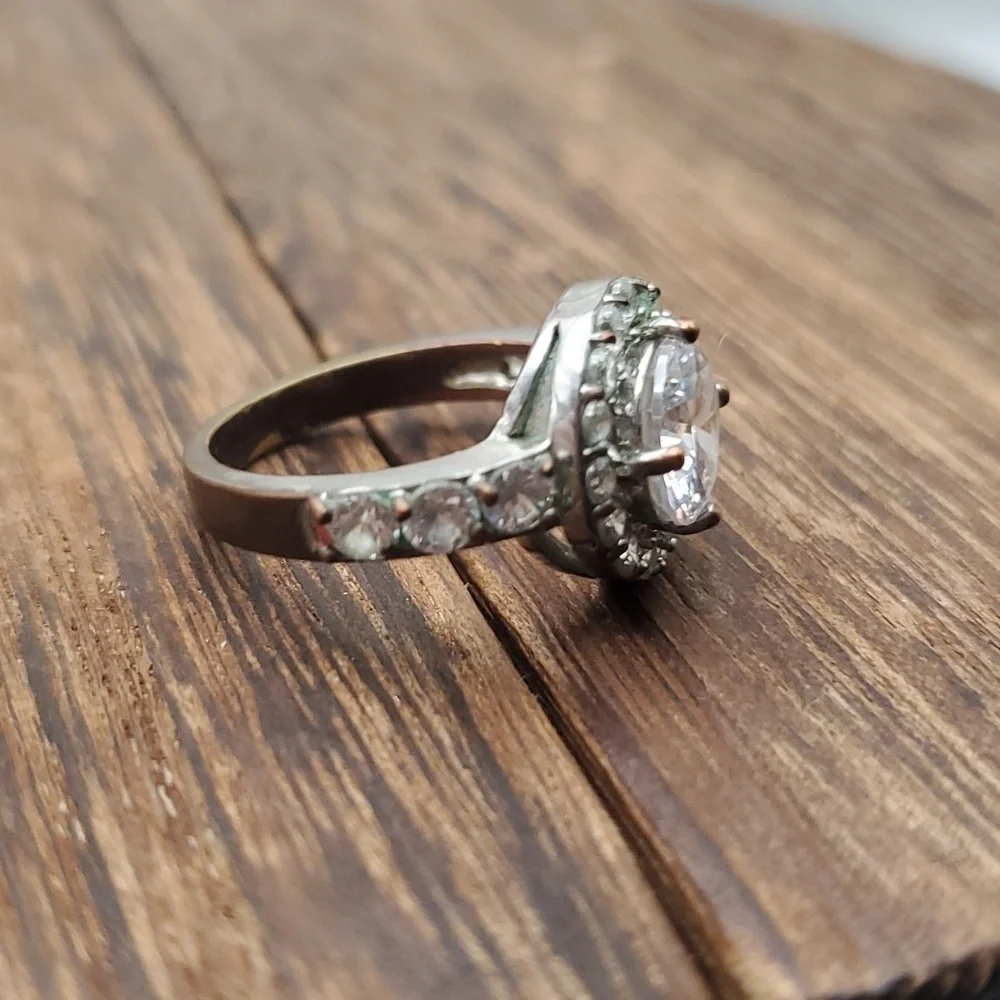 Silver over brass antique wedding band halo crystal size 6‎ R519